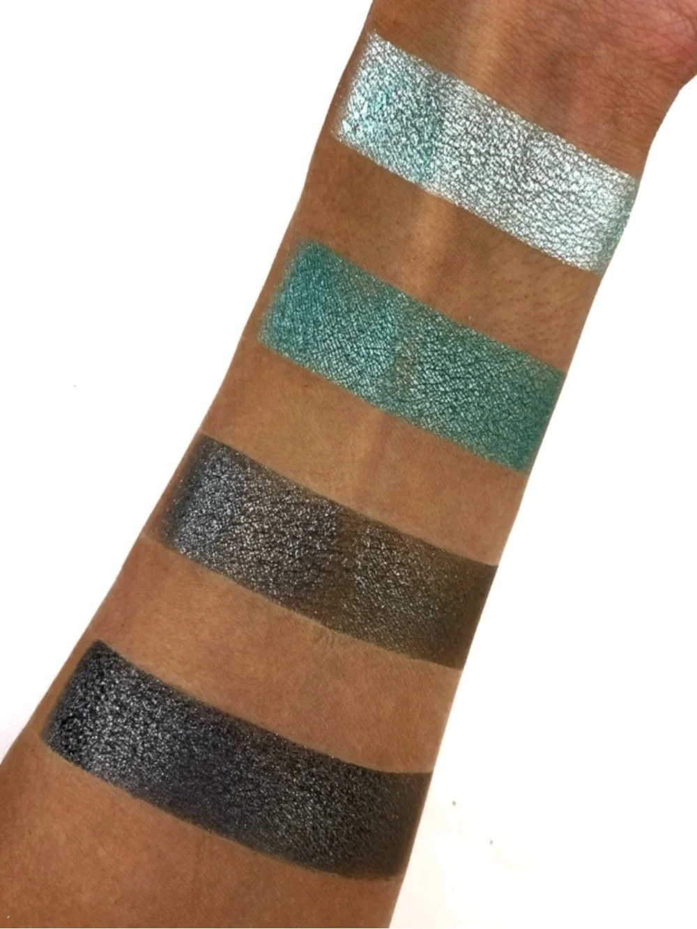 Illuminati luminat eyeshadow
